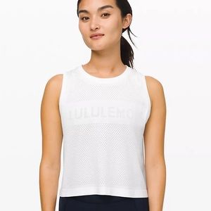 White Breeze By Muscle Crop Tank 
lululemon